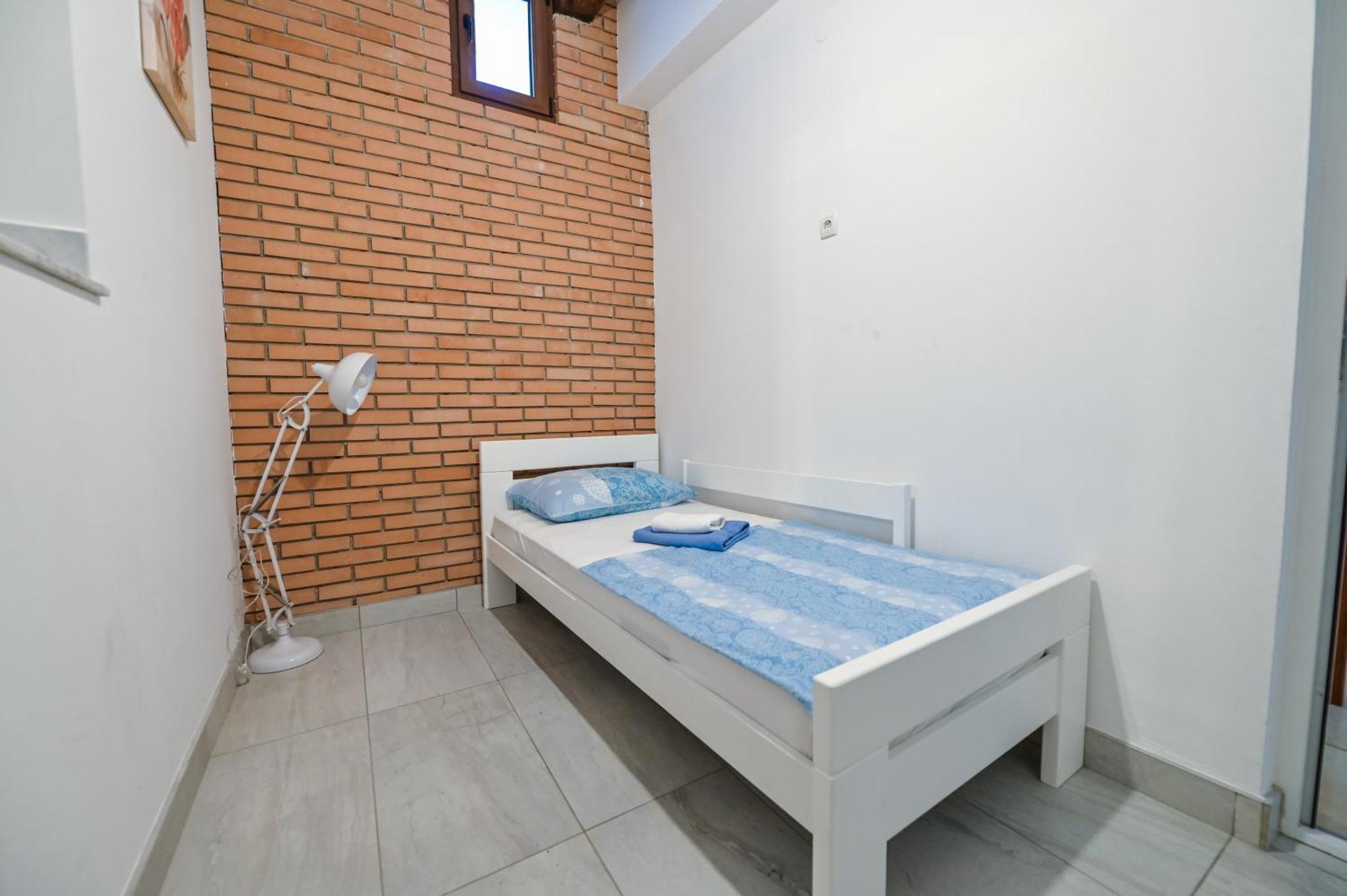 Apartments Smoky Novalja Rom bilde